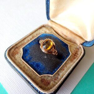 Art Deco 10kt Gold and Citrine Ring Size 5.5
